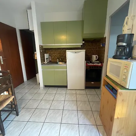 T2 Proche Avec Parking Et Patio - Fr-1-309-489 Argeles-sur-Mer