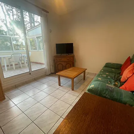 T2 Proche Avec Parking Et Patio - Fr-1-309-489 Argeles-sur-Mer